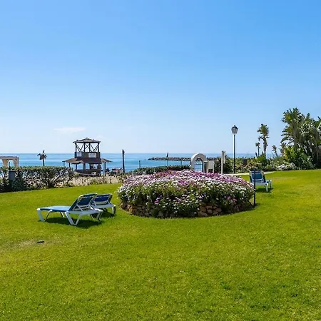 Modern In Cabopino Port Apartamento Marbella