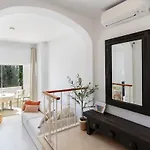 Appartement Modern In Cabopino Port