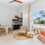 Modern In Cabopino Port Appartement Marbella